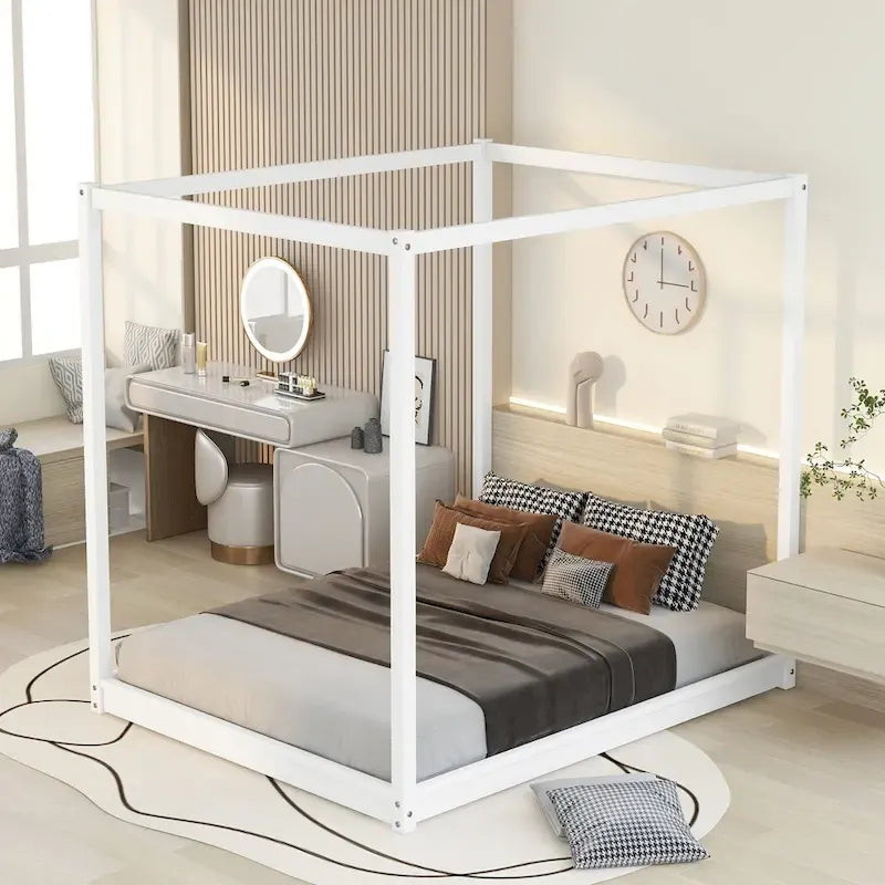 Lit plateforme bas à baldaquin en pin et MDF – Grand lit/Très grand lit
