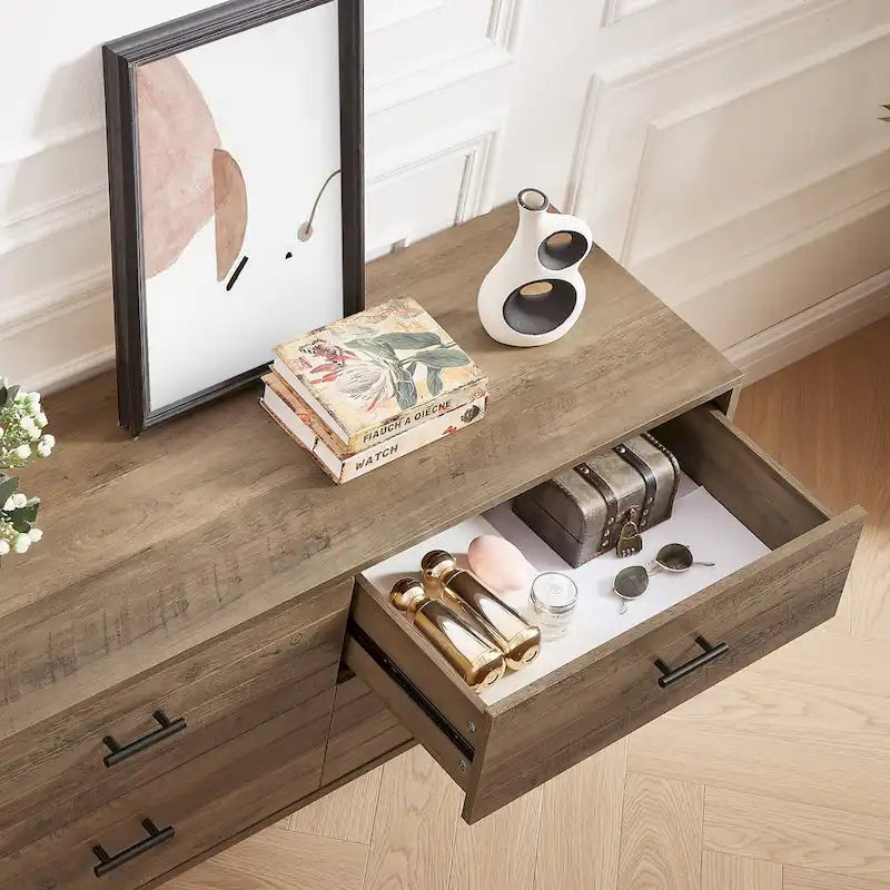 Commode horizontale à 4 tiroirs au fini noyer rustique